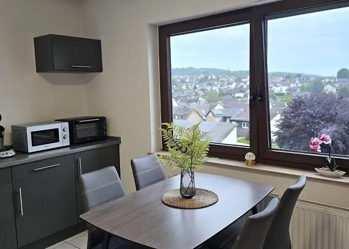 Gemuetliche דירה